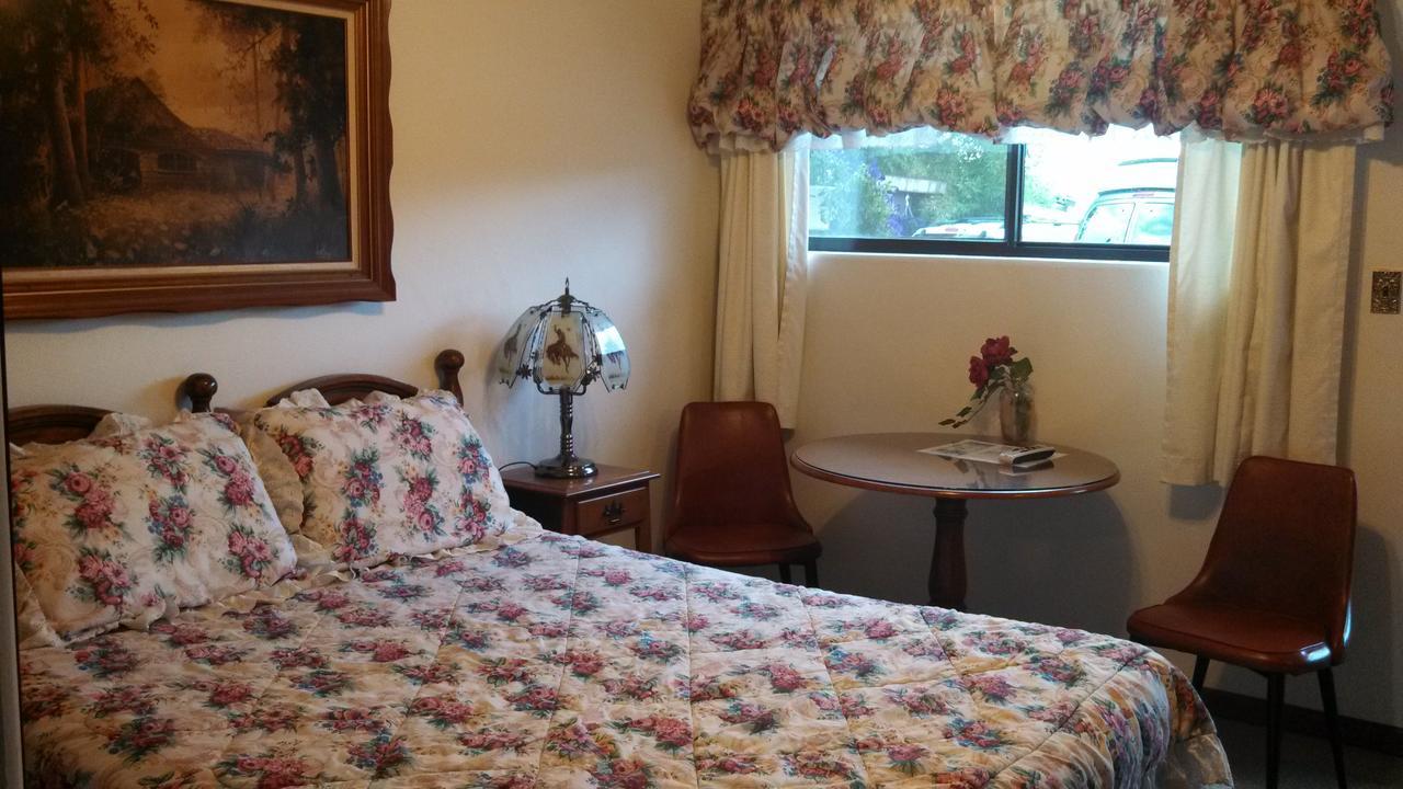 Swiss Mountain Motel Thayne ภายนอก รูปภาพ